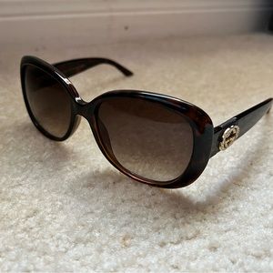 Gucci sunglasses